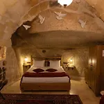 מלון Peruna Cave *