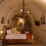 Peruna Cave * גורמה