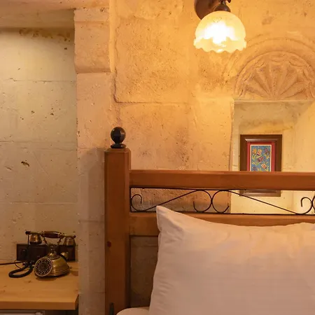 Peruna Cave * Göreme