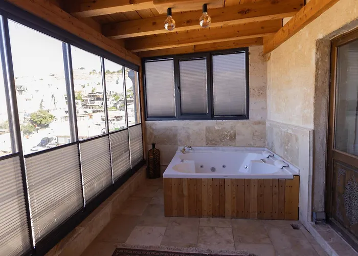 Peruna Cave * Göreme