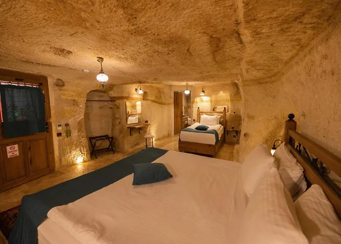 Peruna Cave * Göreme