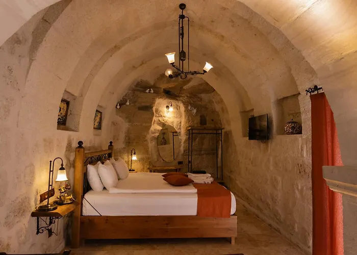 Peruna Cave * Göreme