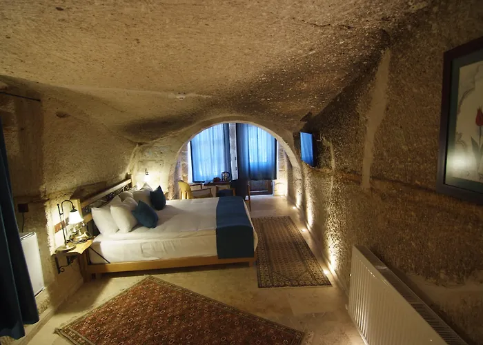 Hotel Peruna Cave