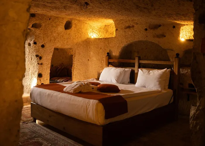 Peruna Cave * Göreme